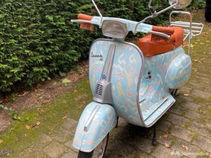 Vespa LX 50 blauw